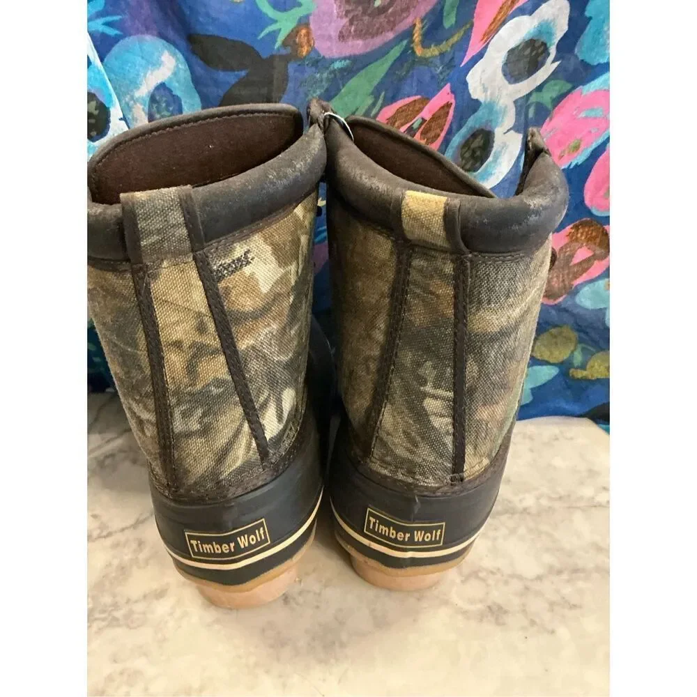 Timber Wolf Youth Size 4 Camo Waterproof Hunting Insulated Boots‎